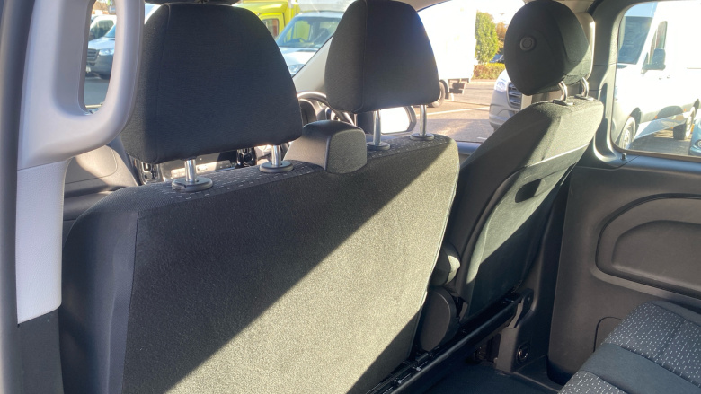 Mercedes-Benz Vito L3 Diesel Rwd 119CDI Select Crew Van 9G-Tronic